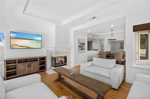 62 Tennis Villas Dr, Dana Point, CA, 92629-4136 | Card Image