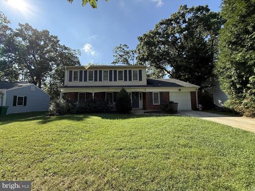 220 Summit Hall Rd, GAITHERSBURG, MD, 20877-1826 | Card Image