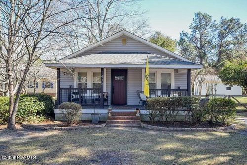1435 N Ridge St, Southern Pines, NC, 28387-4234 | Card Image