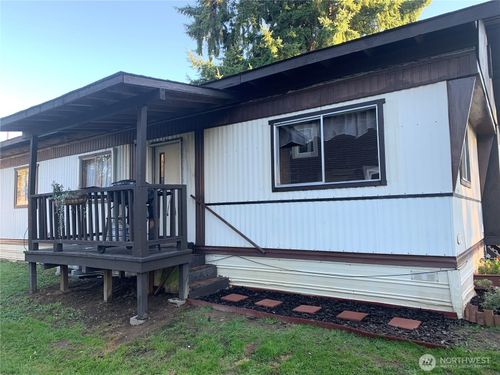818 D St, Vader, WA, 98593-9778 | Card Image