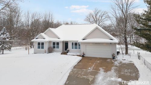 3534 41st St, Hamilton, MI, 49419-9536 | Card Image