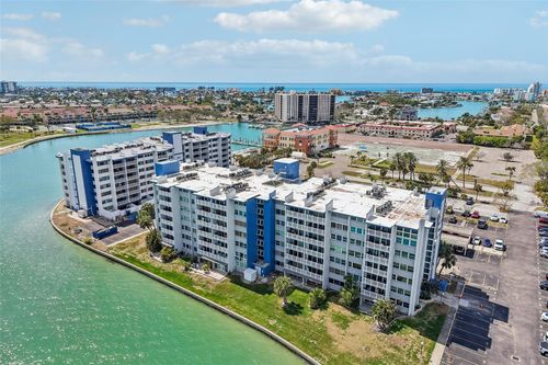 711-500 Treasure Island Cswy, TREASURE ISLAND, FL, 33706-1145 | Card Image