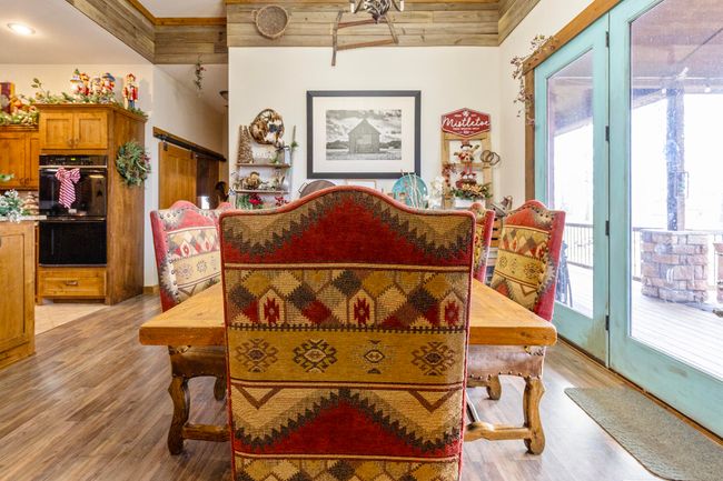 Dining area with spectacular views | Image 24