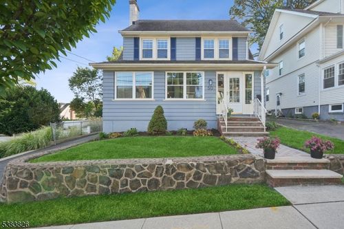 50 Moore Ter, West Orange, NJ, 07052-5014 | Card Image