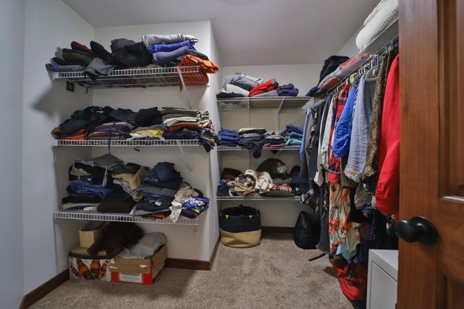 Primary Closet | Image 20