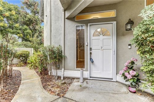 unit-7-26117 Mcbean Pkwy, Valencia, CA, 91355-2018 | Card Image