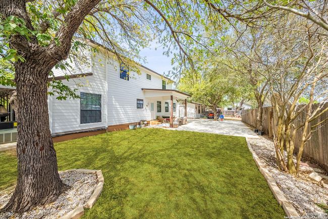 1506 D St, House other with 4 bedrooms, 3 bathrooms and null parking in Floresville TX | Image 42