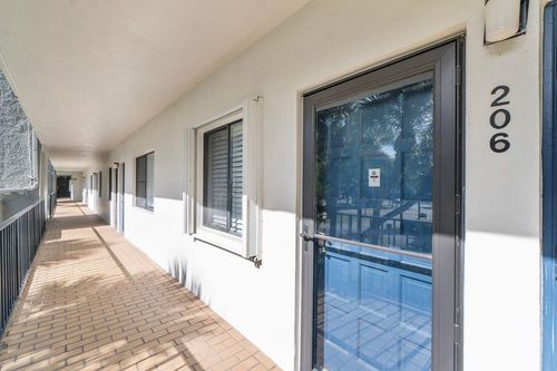 apt-206-4832 Esedra Ct, Lake Worth, FL, 33467-5003 | Card Image