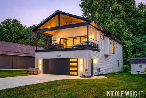 11828 Lakeridge Drive, Yankee Springs Township, MI, 49348 | Card Image