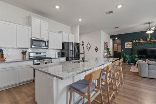 3816 Waldorf Dr, Denton, TX, 76208-2207 | Card Image
