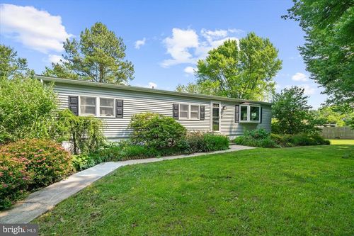 442 Layfield Rd, PERKIOMENVILLE, PA, 18074-9531 | Card Image
