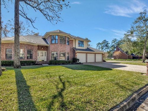 502 Crown Colony Dr, Lufkin, TX, 75901-7730 | Card Image