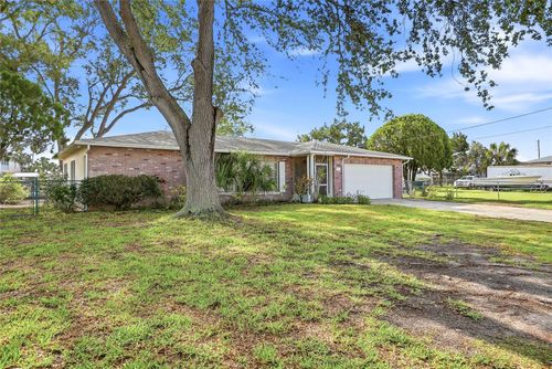 3332 Gulf Winds Cir, HERNANDO BEACH, FL, 34607-3026 | Card Image