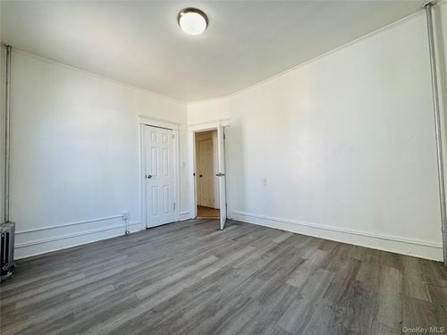 27 Gillmore St, East Elmhurst, NY, 11369-1902 | Card Image