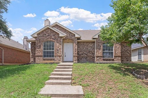 1449 Saint Gallen Ln, Lewisville, TX, 75067-6022 | Card Image