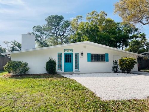 2208 Robinson Avenue, SARASOTA, FL, 34232 | Card Image