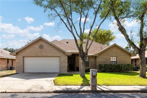 2005 Oriole Avenue, McAllen, TX, 78504 | Card Image