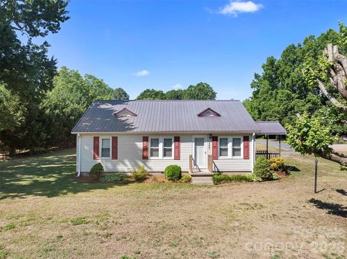 3425 Long Ferry Rd, Salisbury, NC, 28146-8457 | Card Image