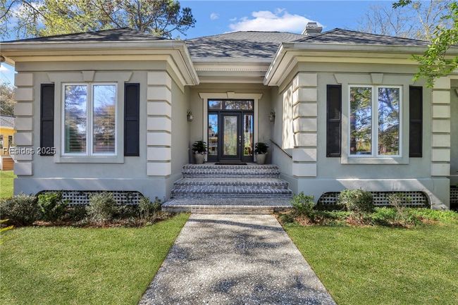 80 Peninsula Dr, House other with 3 bedrooms, 2 bathrooms and null parking in Hilton Head Island SC | Image 4