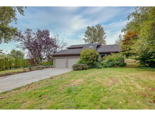 18208 21a Ave, Surrey, BC, V3Z9W2 | Card Image