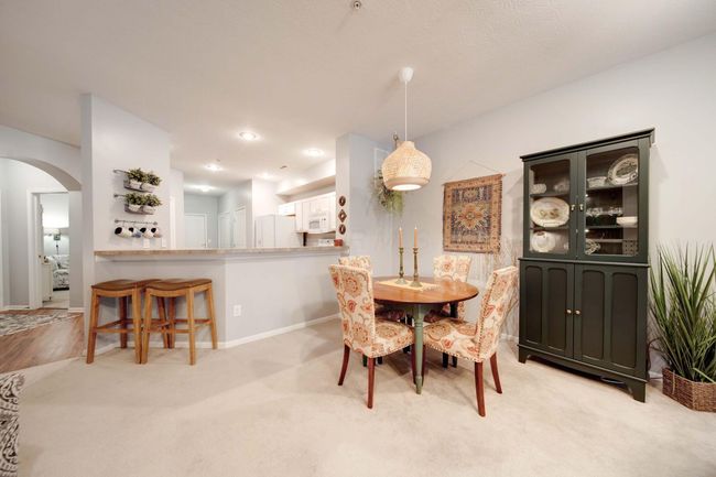 6076 Sowerby Ln, Condo with 2 bedrooms, 2 bathrooms and null parking in Westerville OH | Image 8