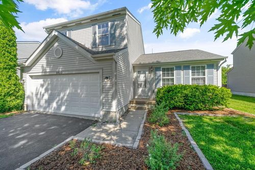 8450 Munitions Ct, Galloway, OH, 43119-8362 | Card Image