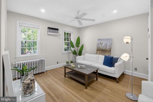 1-2228 40th St Nw, WASHINGTON, DC, 20007-1738 | Card Image
