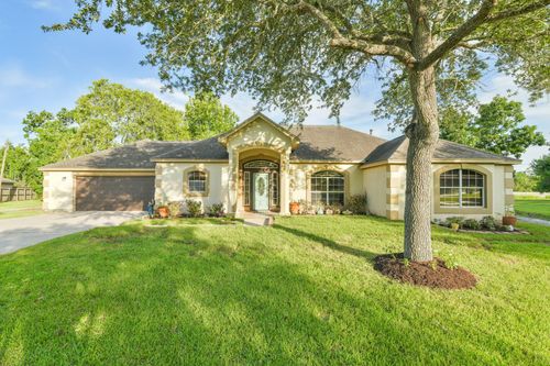 645 Westwood Cir, La Marque, TX, 77568-2001 | Card Image