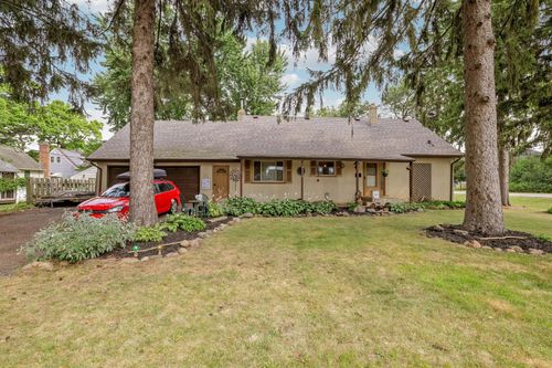 2735 18th Ave E, North Saint Paul, MN, 55109-1835 | Card Image