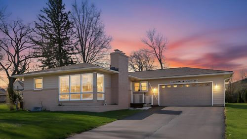 107 Dartmouth St, Hebron, OH, 43025-9734 | Card Image