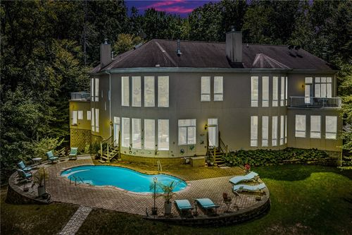 145 Beechwood Dr, Weems, VA, 22576-2528 | Card Image