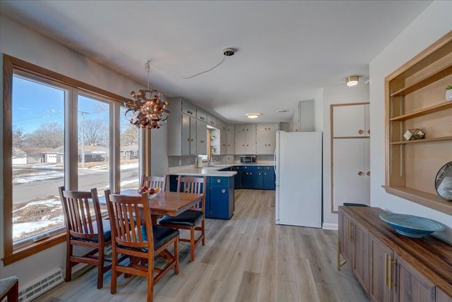 300 Pleasant Dr, House other with 3 bedrooms, 2 bathrooms and null parking in Waunakee WI | Image 21