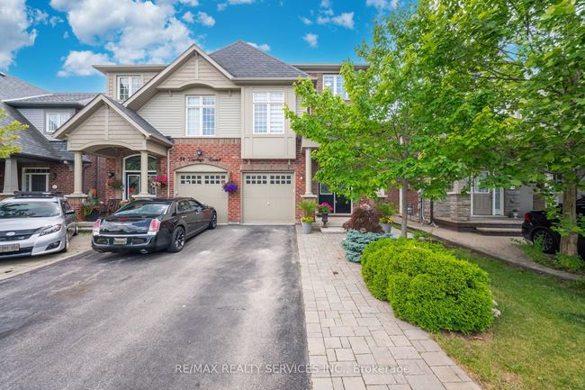 16 Zephyr Rd, House attached with 3 bedrooms, 3 bathrooms and 2 parking in Caledon ON | Image 7