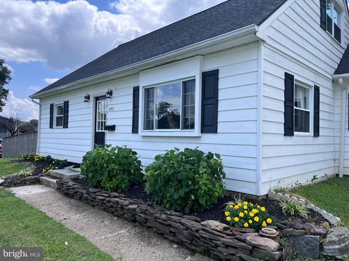3703 Holly Grove Rd, BALTIMORE, MD, 21220-3015 | Card Image