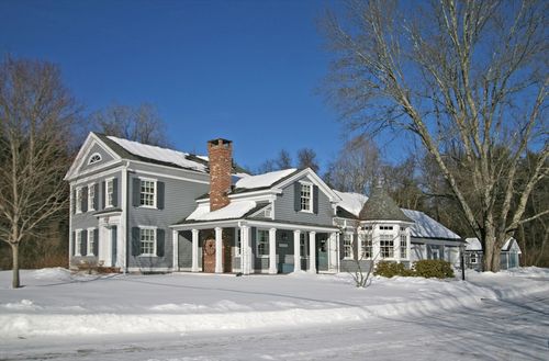 11 Cook Rd, Southampton, MA, 01073-9495 | Card Image