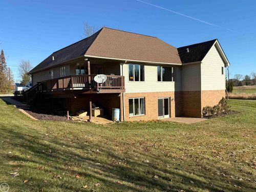 23720 Dayton Rd, Armada, MI, 48005-2752 | Card Image