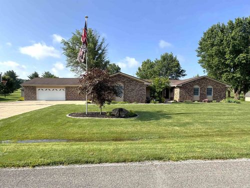 3137 W Tam O Shanter Dr, Crawfordsville, IN, 47933-5024 | Card Image