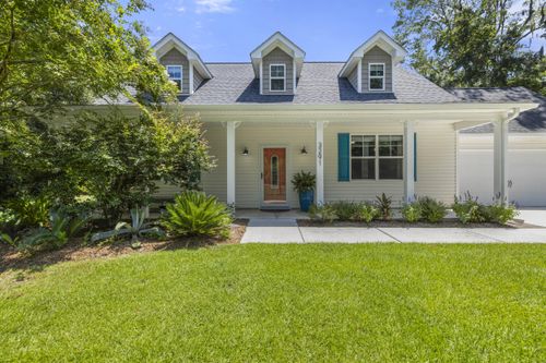 3291 Walter Dr, Johns Island, SC, 29455-8161 | Card Image