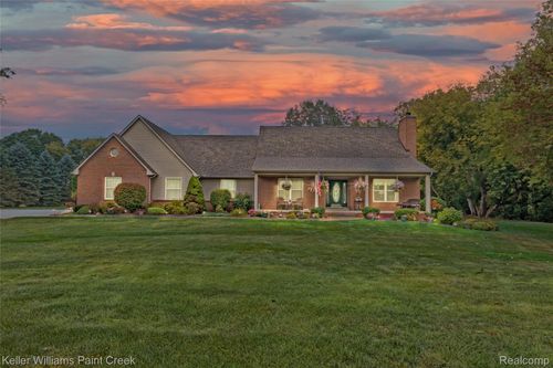 75187 Peters Dr, Bruce Twp, MI, 48065-2528 | Card Image