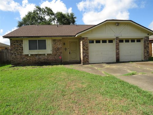 4902 Fairmoor St, Pasadena, TX, 77505-3732 | Card Image