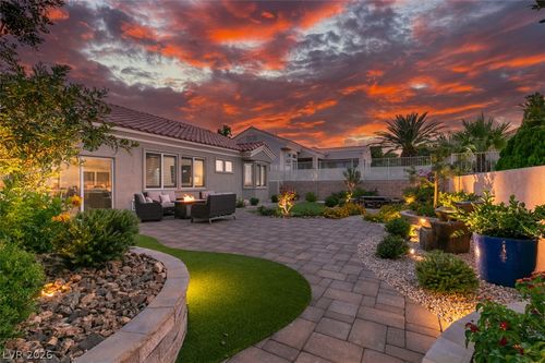 10800 Heritage Hills Dr, Las Vegas, NV, 89134-5259 | Card Image