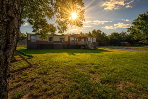 320 Valley Lake Ct, Springtown, TX, 76082-7564 | Card Image