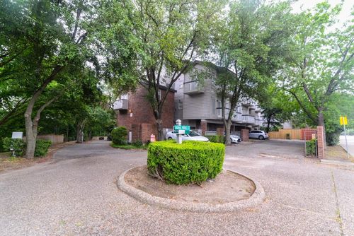unit-7412-7474 Fair Oaks Ave, Dallas, TX, 75231-8705 | Card Image