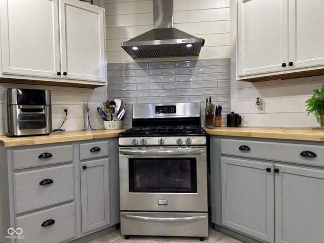 A fabulous gas range for the chef! | Image 8