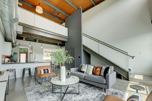 unit-125-2205 N Lamar Blvd, Austin, TX, 78705-4937 | Card Image