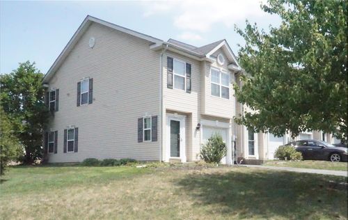 737 Trout Creek Ln, Allentown, PA, 18103-4974 | Card Image
