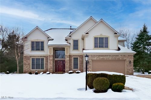 22206 Woodfield Trail, Strongsville, OH, 44149 | Card Image