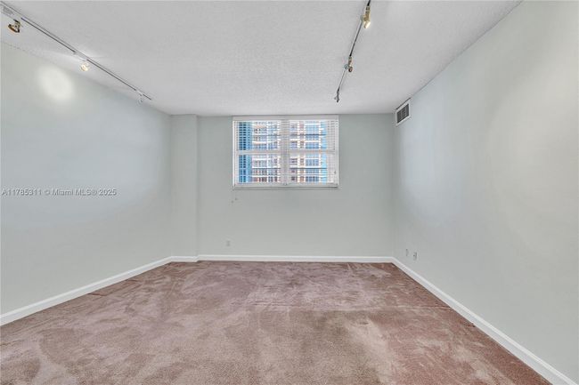 APT-624 - 90 Edgewater Dr, Condo with 2 bedrooms, 3 bathrooms and null parking in Coral Gables FL | Image 26