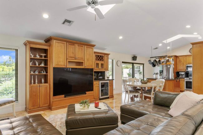 14965 Oatland Ct, House other with 5 bedrooms, 5 bathrooms and null parking in Wellington FL | Image 18