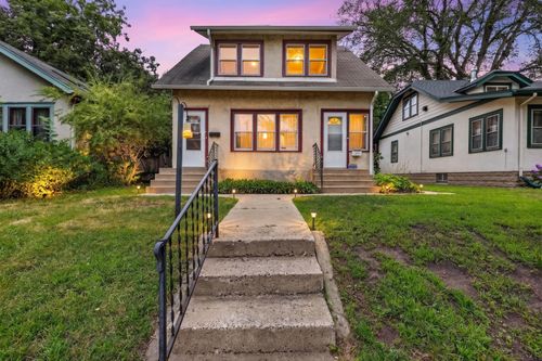 3313 37th Ave S, Minneapolis, MN, 55406-2138 | Card Image